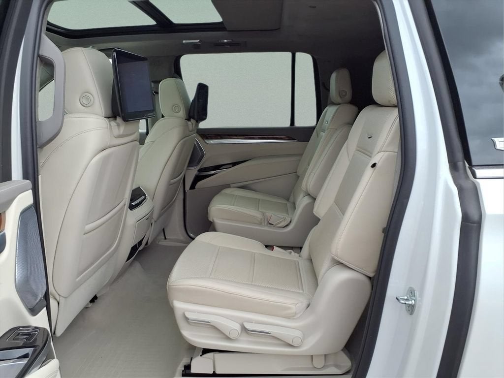 2025 Cadillac Escalade ESV Premium Luxury Platinum