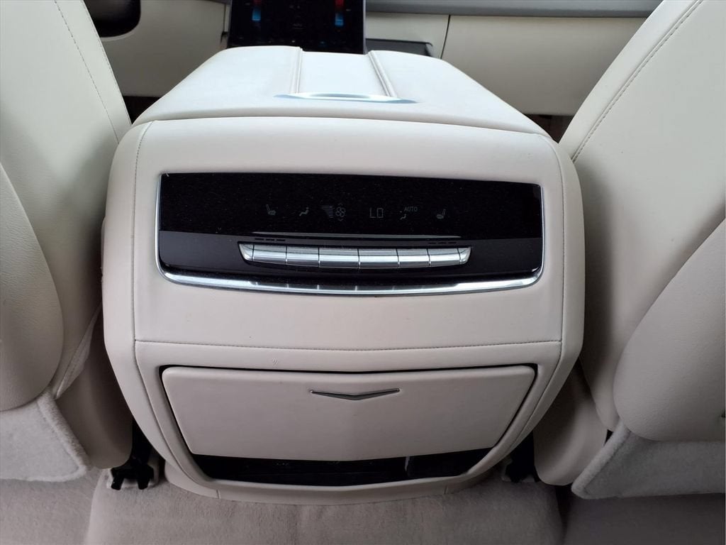 2025 Cadillac Escalade ESV Premium Luxury Platinum