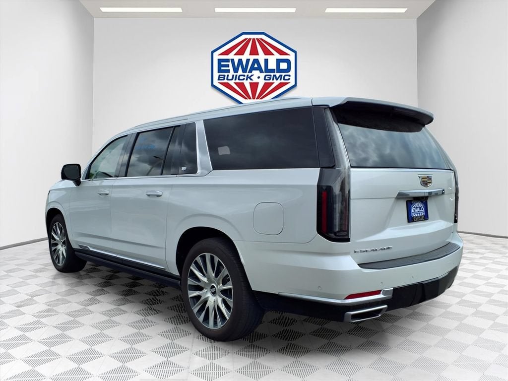 2025 Cadillac Escalade ESV Premium Luxury Platinum