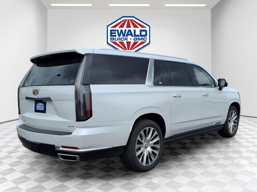 2025 Cadillac Escalade ESV Premium Luxury Platinum