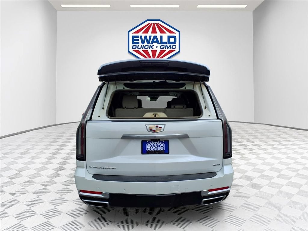 2025 Cadillac Escalade ESV Premium Luxury Platinum