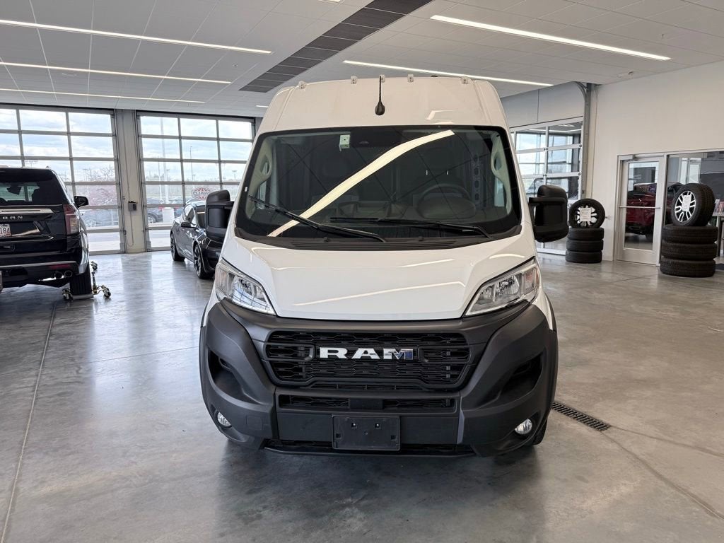 2026 RAM ProMaster Cargo Van Tradesman