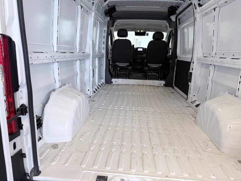 2026 RAM ProMaster Cargo Van Tradesman
