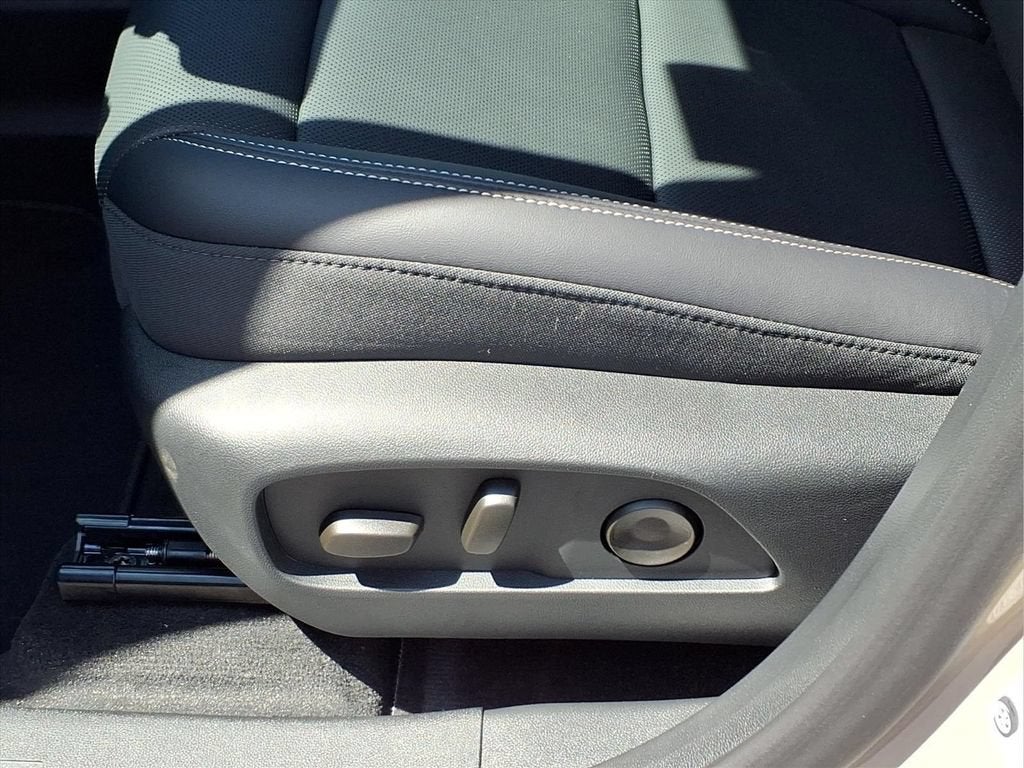 2027 GMC Terrain Elevation - Photo 14
