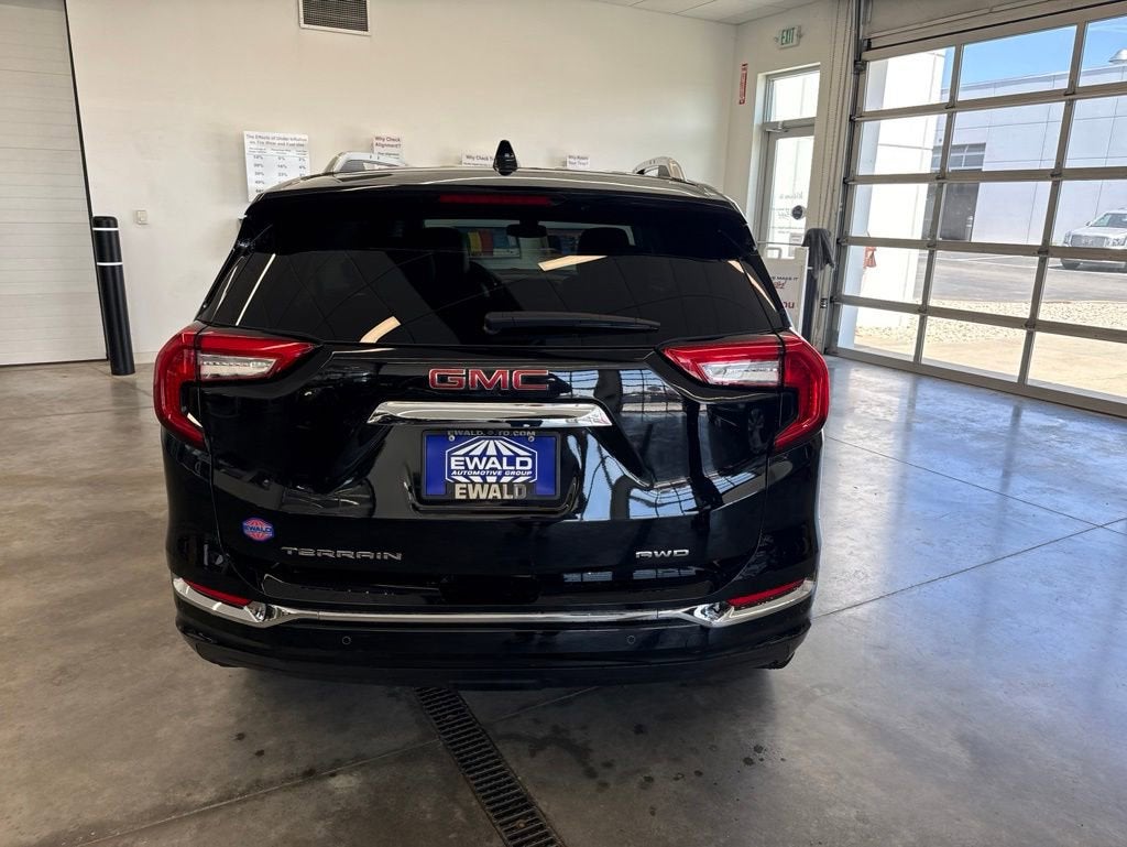 2024 GMC Terrain Denali