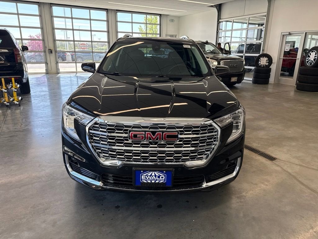 2024 GMC Terrain Denali