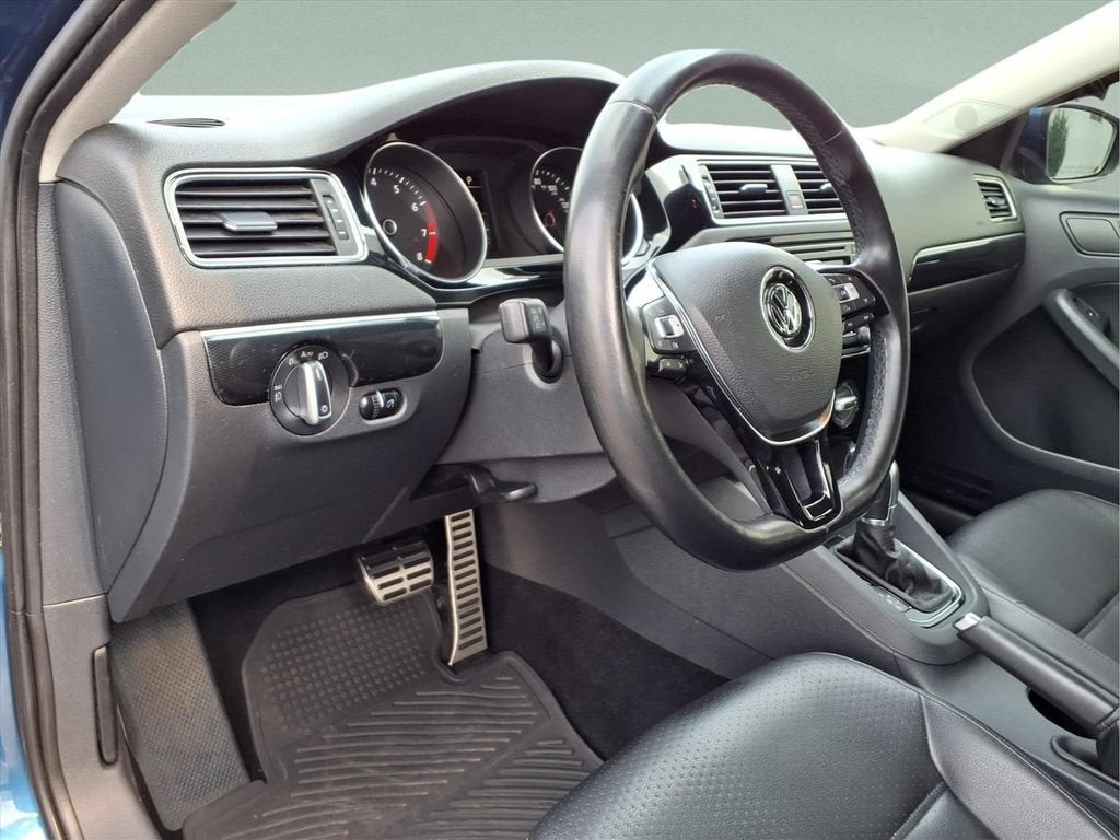 2016 Volkswagen Jetta 1.8T SEL