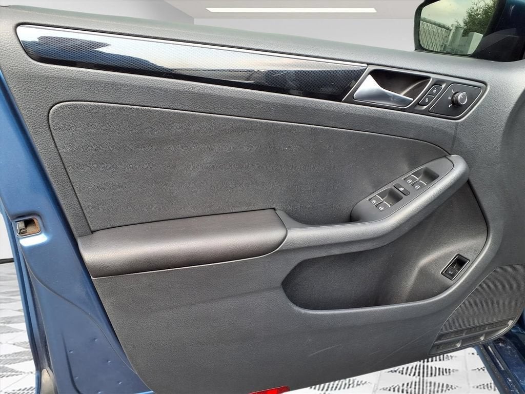 2016 Volkswagen Jetta 1.8T SEL