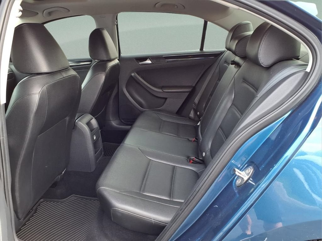 2016 Volkswagen Jetta 1.8T SEL