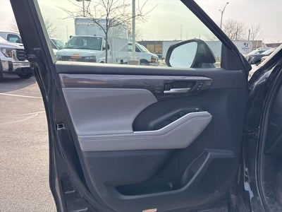 2020 Toyota Highlander Platinum