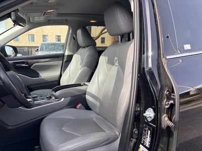 2020 Toyota Highlander Platinum