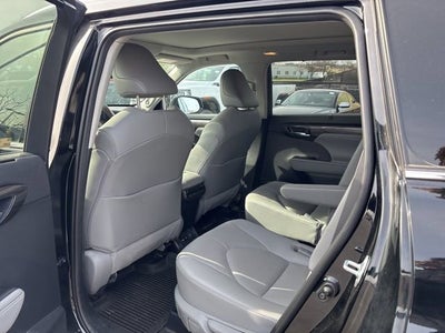 2020 Toyota Highlander Platinum