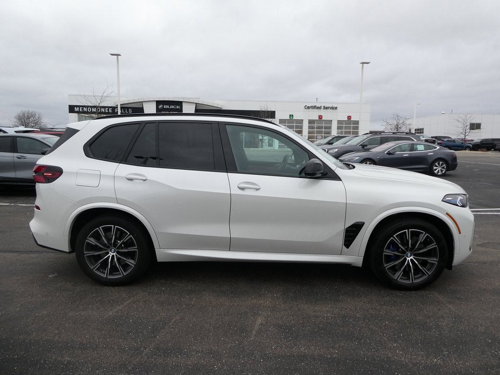 2026 BMW X5 M60i