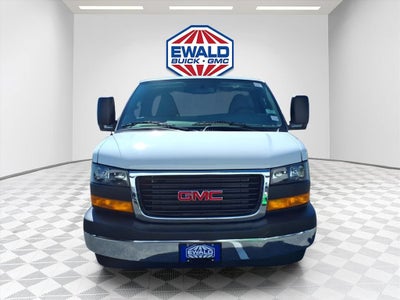 2026 GMC Savana Cutaway 3500 1WT