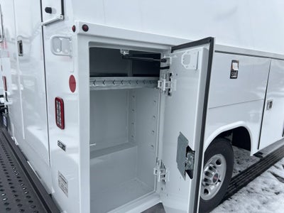 2025 GMC Savana Cutaway 3500 1WT