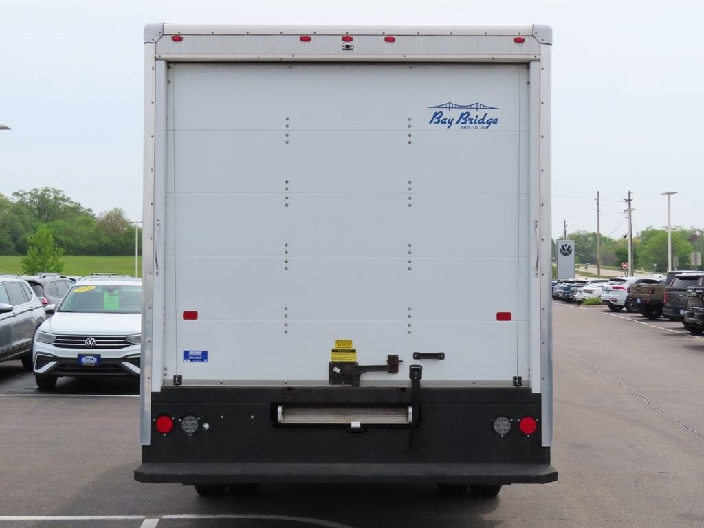 2024 GMC Savana Cutaway 3500 Work Van