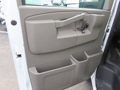 2024 GMC Savana Cutaway 3500 Work Van