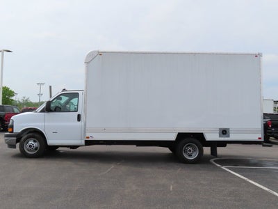 2024 GMC Savana Cutaway 3500 Work Van