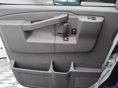 2026 GMC Savana Cutaway 3500 1WT