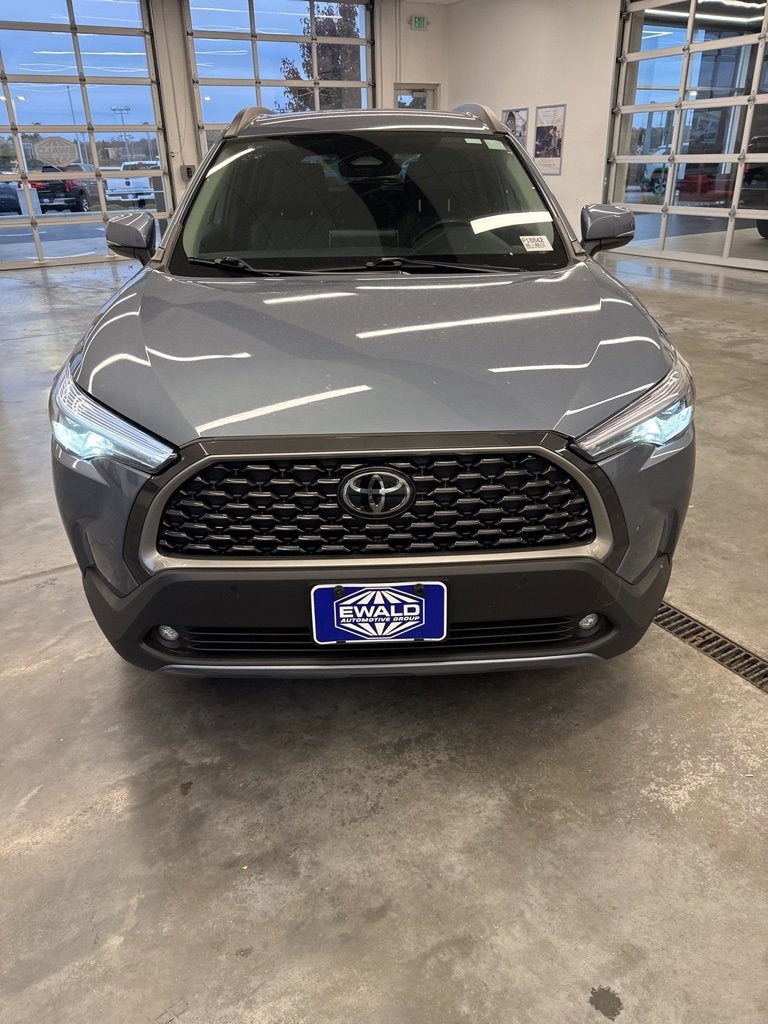 2023 Toyota Corolla Cross XLE