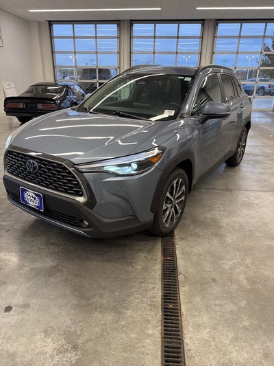 2023 Toyota Corolla Cross XLE