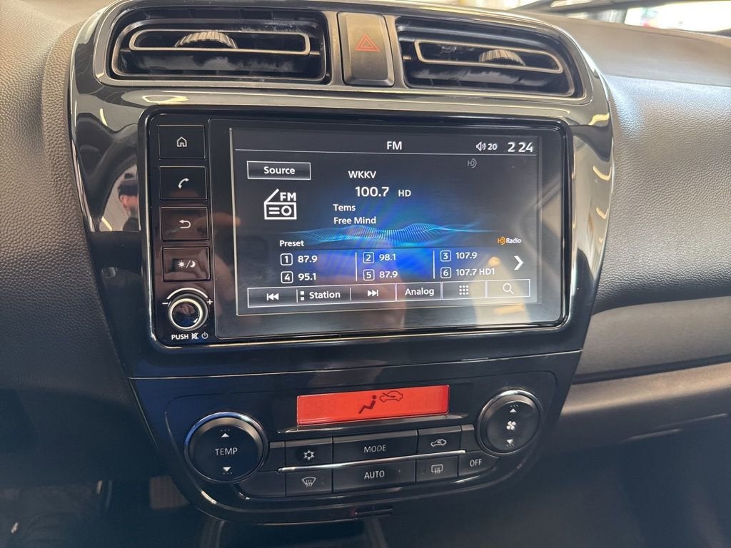 2024 Mitsubishi Mirage ES