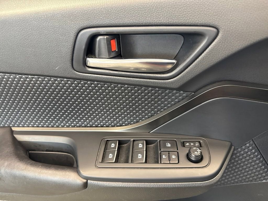 2018 Toyota C-HR XLE Premium