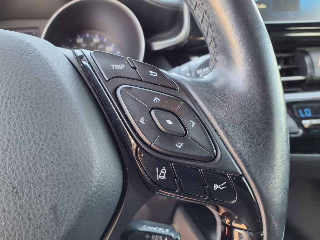 2018 Toyota C-HR XLE Premium