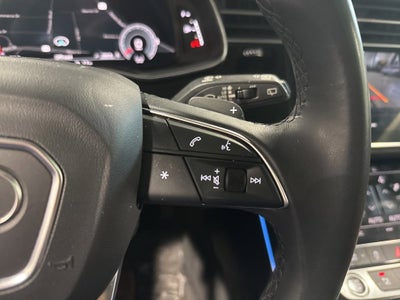 2022 Audi Q8 Premium Plus