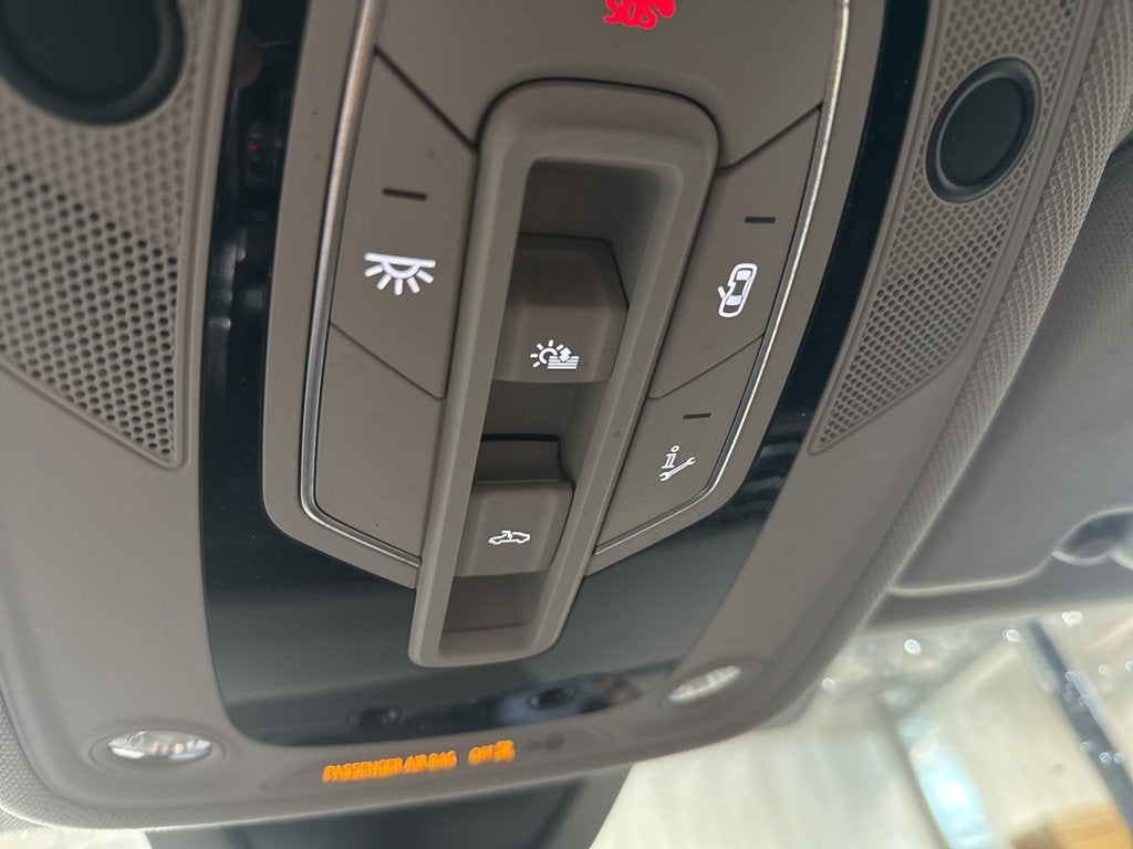 2022 Audi Q8 Premium Plus