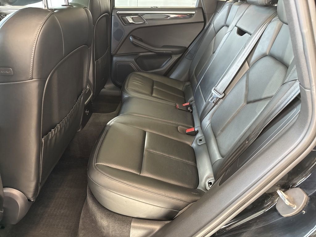 2015 Porsche Macan S